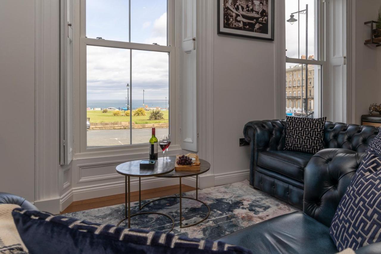 Appartement Sapphire Seas Whitby Extérieur photo